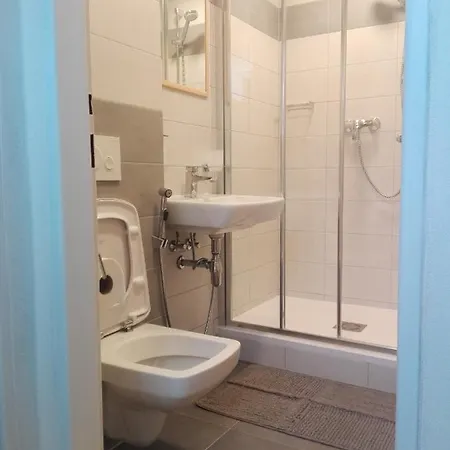 La Hotel